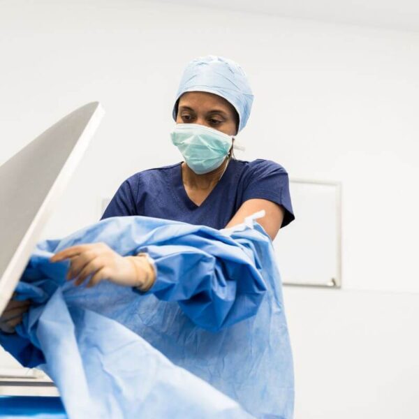 Disposable Surgical Gowns - Image 4